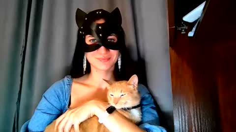 Snapshot of wow_dream_girl_ chatting on 21, 11, 2025 wow_dream_girl_ online show from 21, 11, 2025