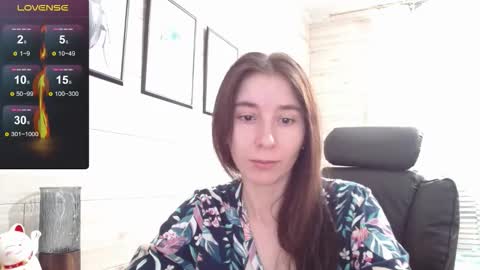 Snapshot of wow_porno_ chatting on 27, 9, 2025 Anna  online show from 27, 9, 2025