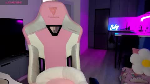 Emi online show from 12, 1, 2026