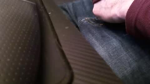 wrangleat0r online show from 12, 1, 2026