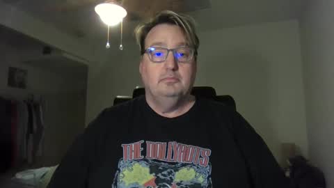 Wren Valentino online show from 18, 12, 2024