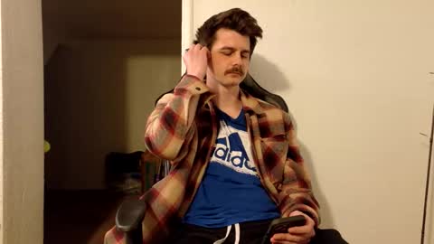 Wyatt online show from 14, 4, 2026