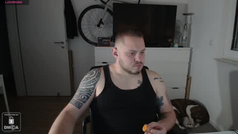 x19marco93x online show from 3, 1, 2025