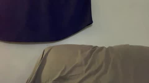 Snapshot of x7i3zuvfcwxym8naezgb chatting on 21, 12, 2024 Whatyouwantbest online show from 21, 12, 2024