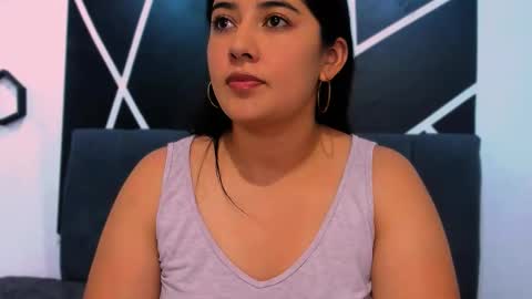 Snapshot of x_adeline_ chatting on 5, 11, 2025 Adeline online show from 5, 11, 2025