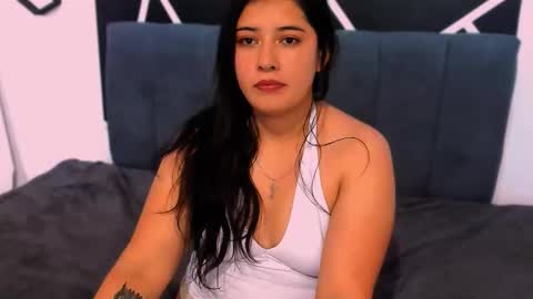 Snapshot of x_adeline_ chatting on 10, 11, 2025 Adeline online show from 10, 11, 2025