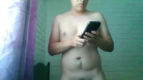 Snapshot of x_andrescam chatting on 2, 1, 2025 x_andrescam online show from 2, 1, 2025