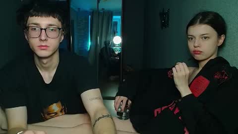 Philipp and Este online show from 27, 11, 2025