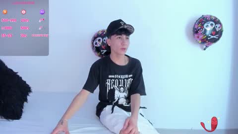 xaanderGrey online show from 21, 10, 2025