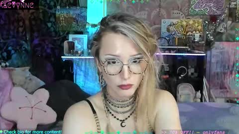 Xaevynne  Sometimes Milla Milla The Cute as a Buttom Brunette     online show from 29, 11, 2025