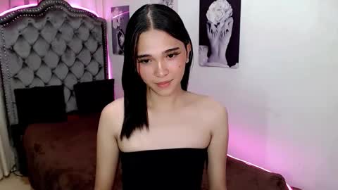 Snapshot of xairah_doux chatting on 25, 10, 2025 xairah_doux online show from 25, 10, 2025