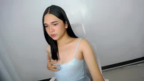 Snapshot of xairah_doux chatting on 14, 6, 2026 xairah_doux online show from 14, 6, 2026