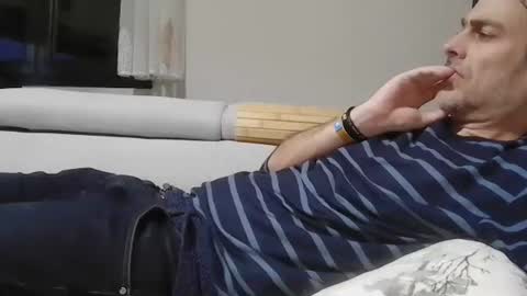 Snapshot of xalegarmax chatting on 23, 10, 2025 xalegarmax online show from 23, 10, 2025