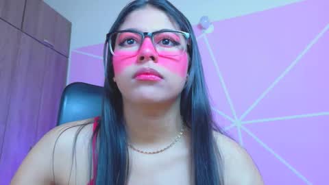 Snapshot of xallysonx_ chatting on 26, 4, 2026 XALLYSONX online show from 26, 4, 2026