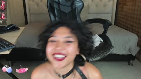xami online show from 15, 1, 2025