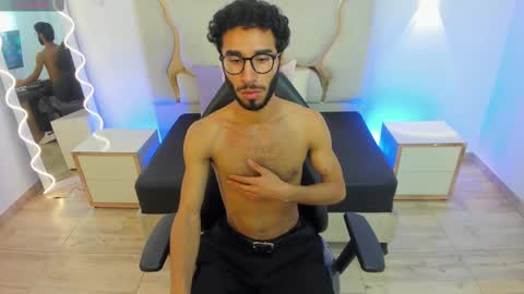 Snapshot of xander_tay chatting on 3, 12, 2024 ISSANDER online show from 3, 12, 2024