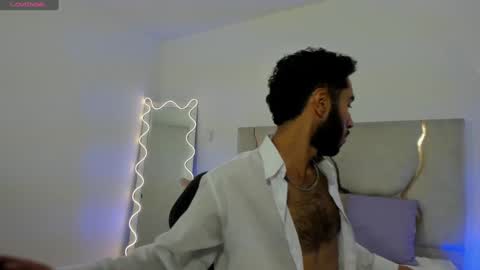 Snapshot of xander_tay chatting on 3, 1, 2025 ISSANDER online show from 3, 1, 2025