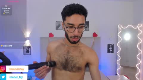 Snapshot of xander_tay chatting on 20, 2, 2025 ISSANDER online show from 20, 2, 2025