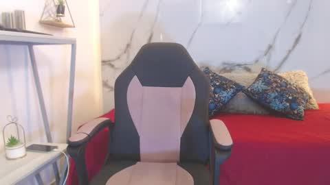 xandergrey8 online show from 9, 4, 2026