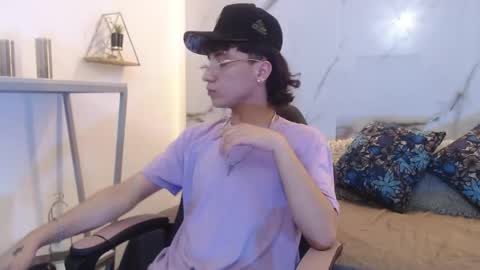 xandergrey8 online show from 12, 4, 2026