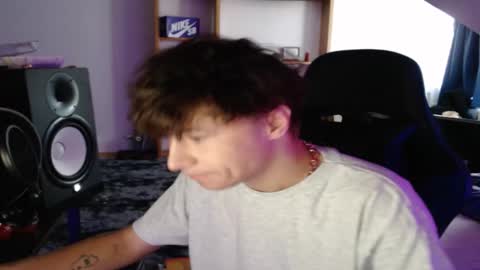 Snapshot of xandiigmusik chatting on 13, 9, 2025 rx4per online show from 13, 9, 2025