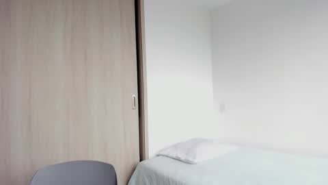 Xavier online show from 22, 1, 2025