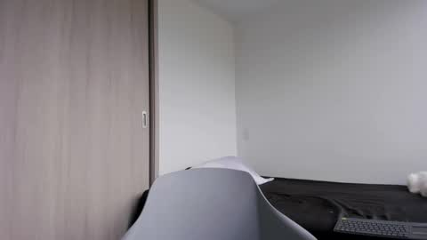 Xavier online show from 4, 2, 2025