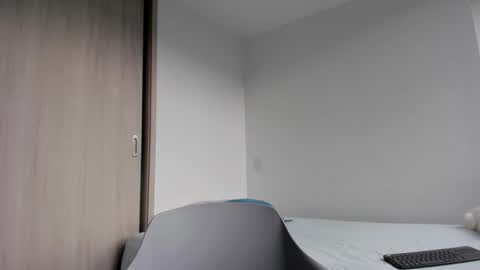 Xavier online show from 17, 2, 2025