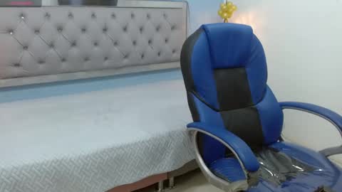 xavii_18_ online show from 9, 2, 2025