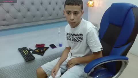 xavii_18_ online show from 12, 2, 2025