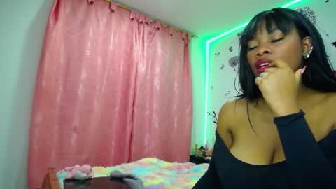 xayu online show from 6, 12, 2024