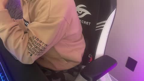 xburst online show from 15, 12, 2024