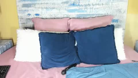 Camilla online show from 3, 12, 2025