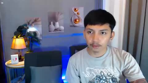 Charlie online show from 8, 4, 2026