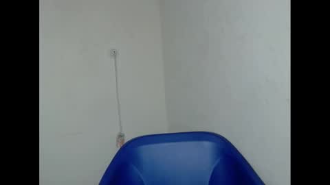 xcreamypussy online show from 10, 1, 2025