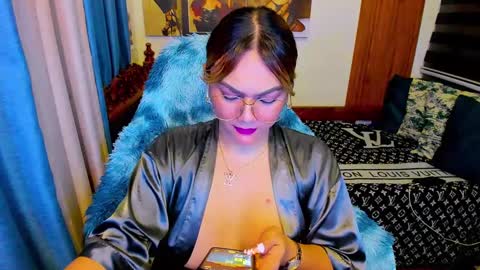 Snapshot of xdirtymistressx chatting on 18, 1, 2025 XDirtymistressX online show from 18, 1, 2025