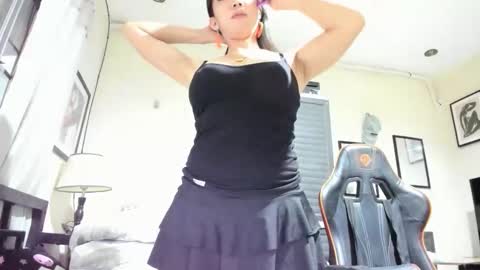 xdreamangel online show from 25, 1, 2025