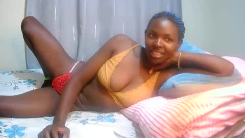 xeenah online show from 4, 11, 2025