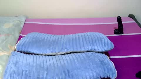 xeenah online show from 5, 1, 2026