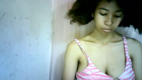 xenna610827 online show from 9, 2, 2025
