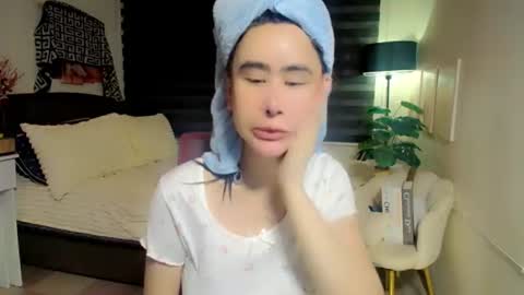 Snapshot of xhotcockcumts chatting on 19, 7, 2026 Barbie ann online show from 19, 7, 2026