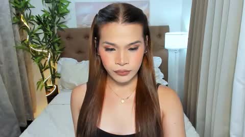 Xia Addison online show from 22, 9, 2025