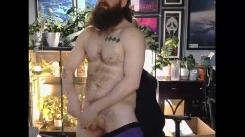 xiisil online show from 14, 4, 2026