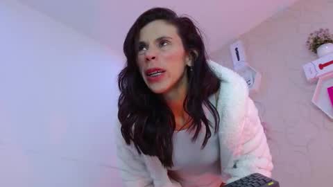 Snapshot of xime_stone chatting on 5, 2, 2026 Xime online show from 5, 2, 2026