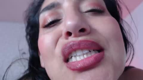 ximena suarez online show from 7, 2, 2025