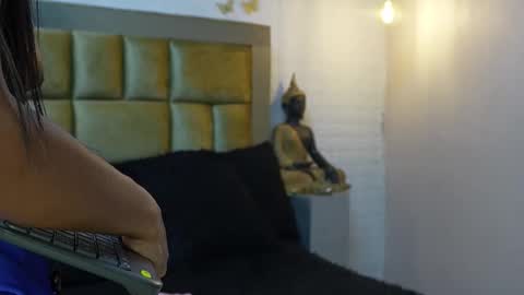 ximena online show from 22, 12, 2025