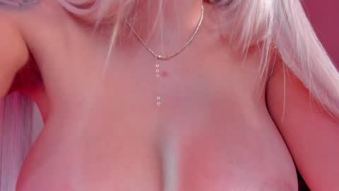 Snapshot of xjelly_pie chatting on 9, 12, 2024 Charisma online show from 9, 12, 2024