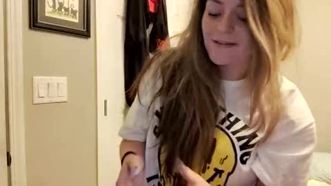 xkittymeowz online show from 18, 11, 2025