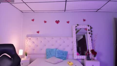 Ximena online show from 26, 2, 2025