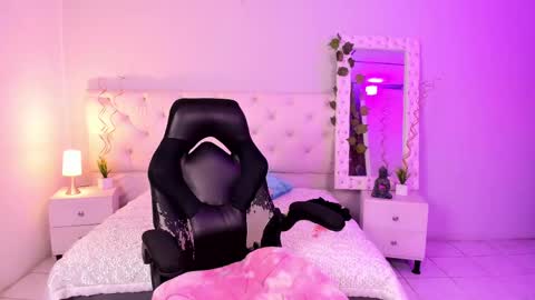 Ximena online show from 11, 3, 2025